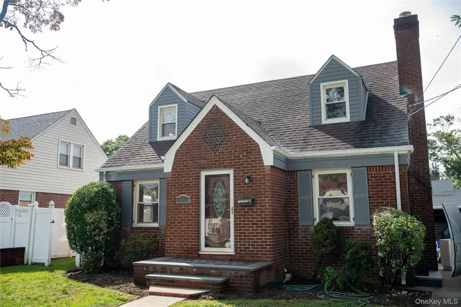 586 Stratford Road, Baldwin, NY 11510 - #2