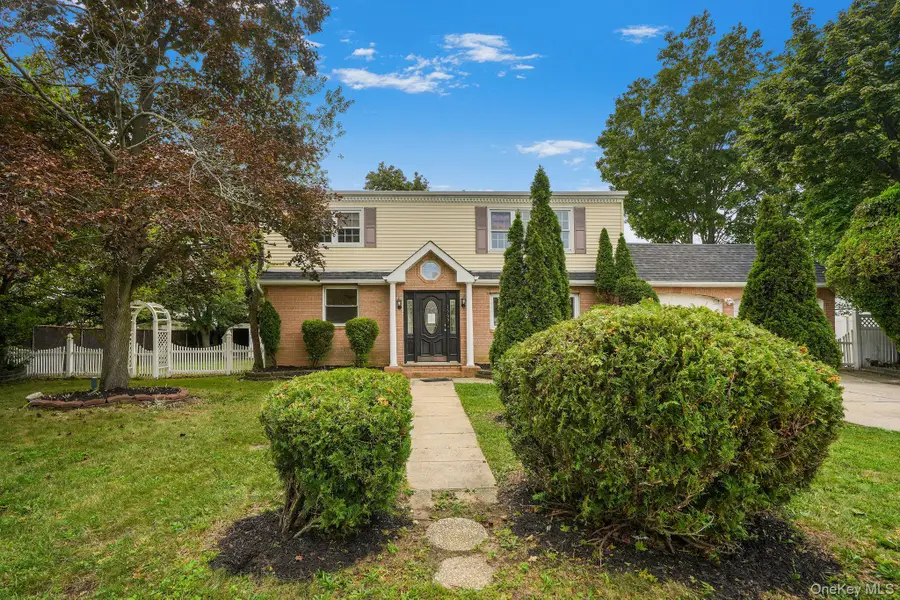 1565 10th Street, West Babylon, NY 11704 - #2