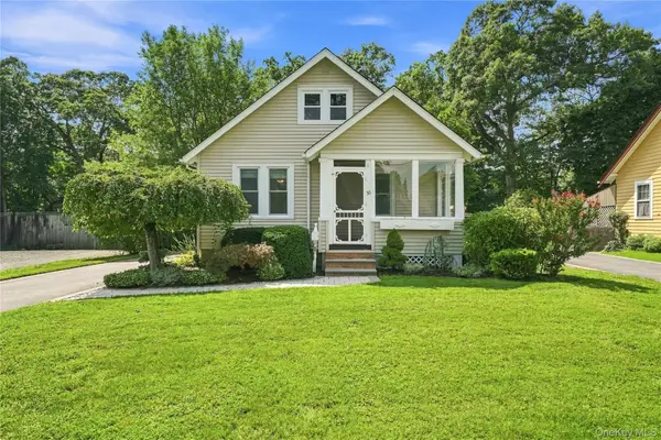 56 Washington Avenue, Amityville, NY 11701