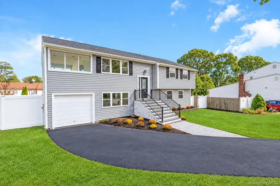 11 Bell Court, Ronkonkoma, NY 11779 - #2