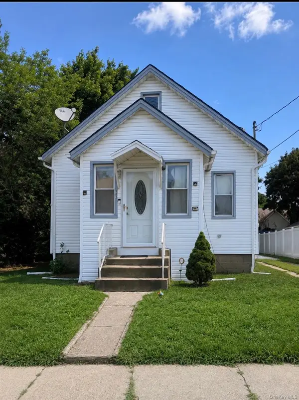 133 Union Street, Freeport, NY 11520