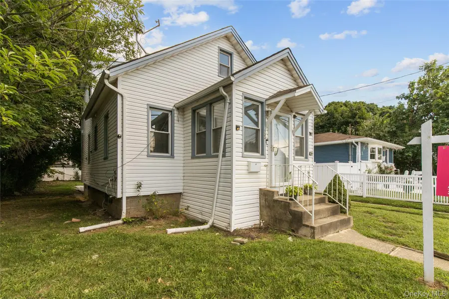 133 Union Street, Freeport, NY 11520 - #2