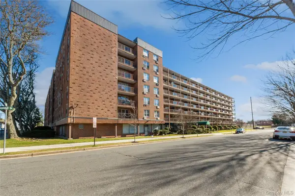 20 Wendell Street #19F, Hempstead, NY 11550