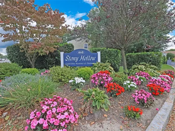 460 Old Town Road #3-O, Port Jefferson Station, NY 11776