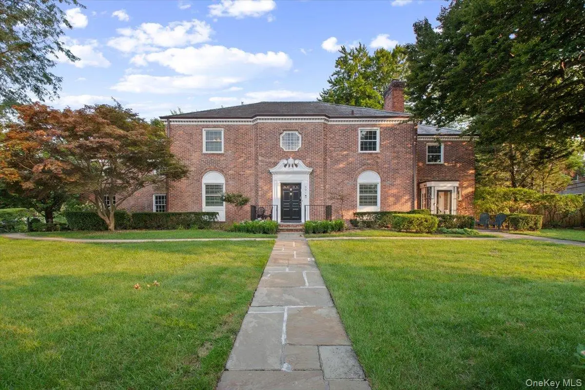 501 Broadway, Lawrence, NY 11559 - #1