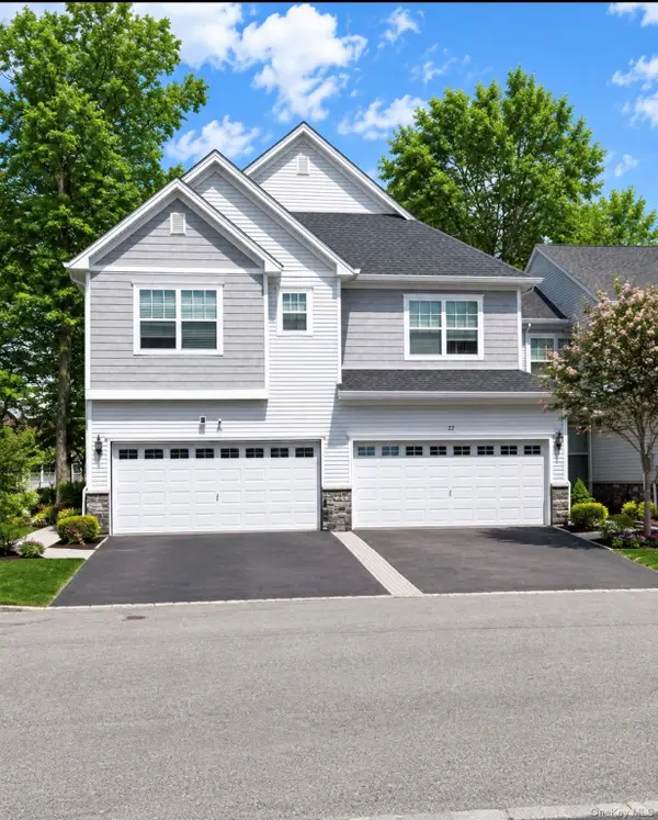 22 Atwood Drive, Middletown, NY 10940