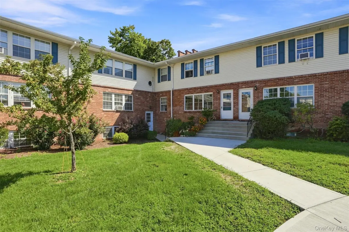 19 Huguenot Street #3, New Paltz, NY 12561 - #1