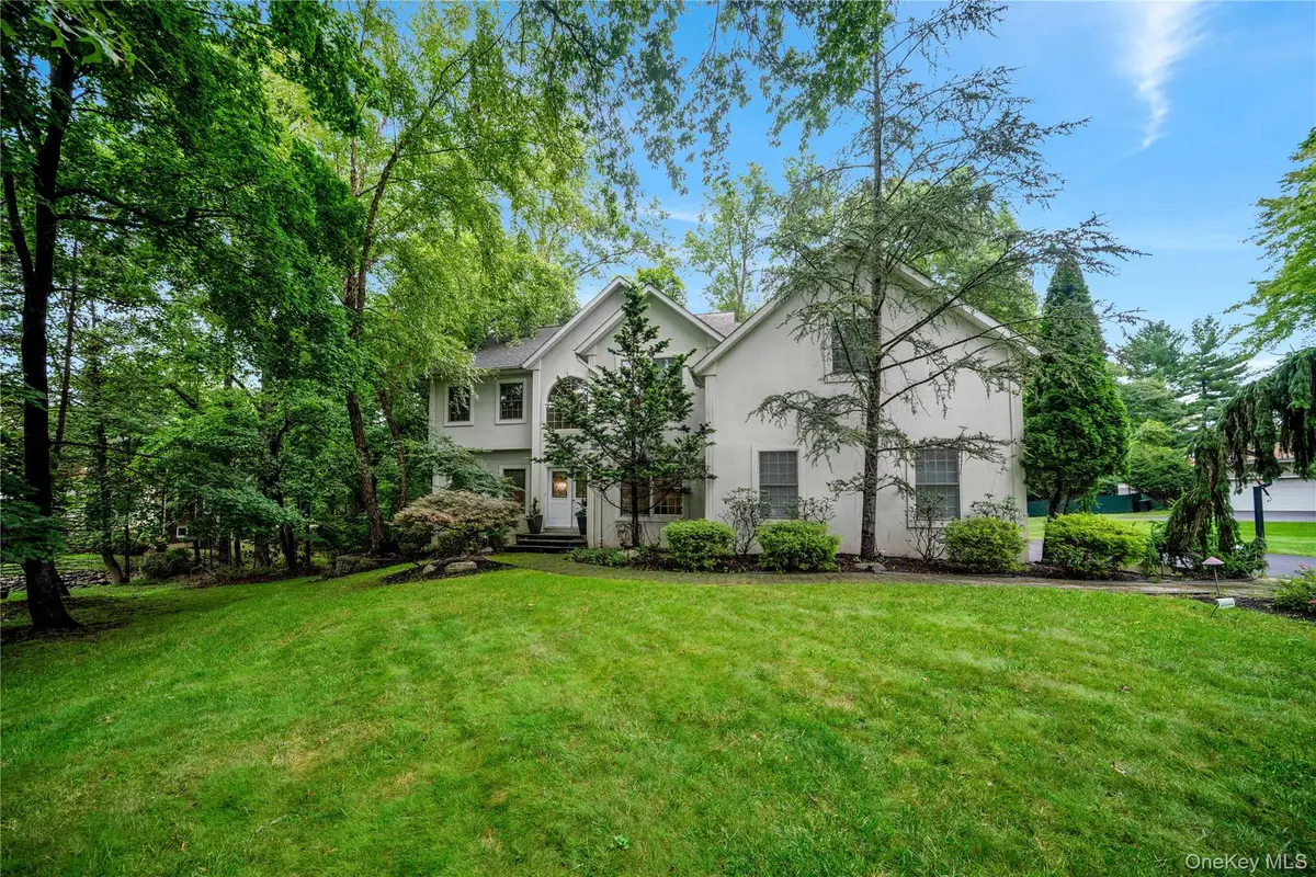 11 Croyden Lane, New City, NY 10956 - #1