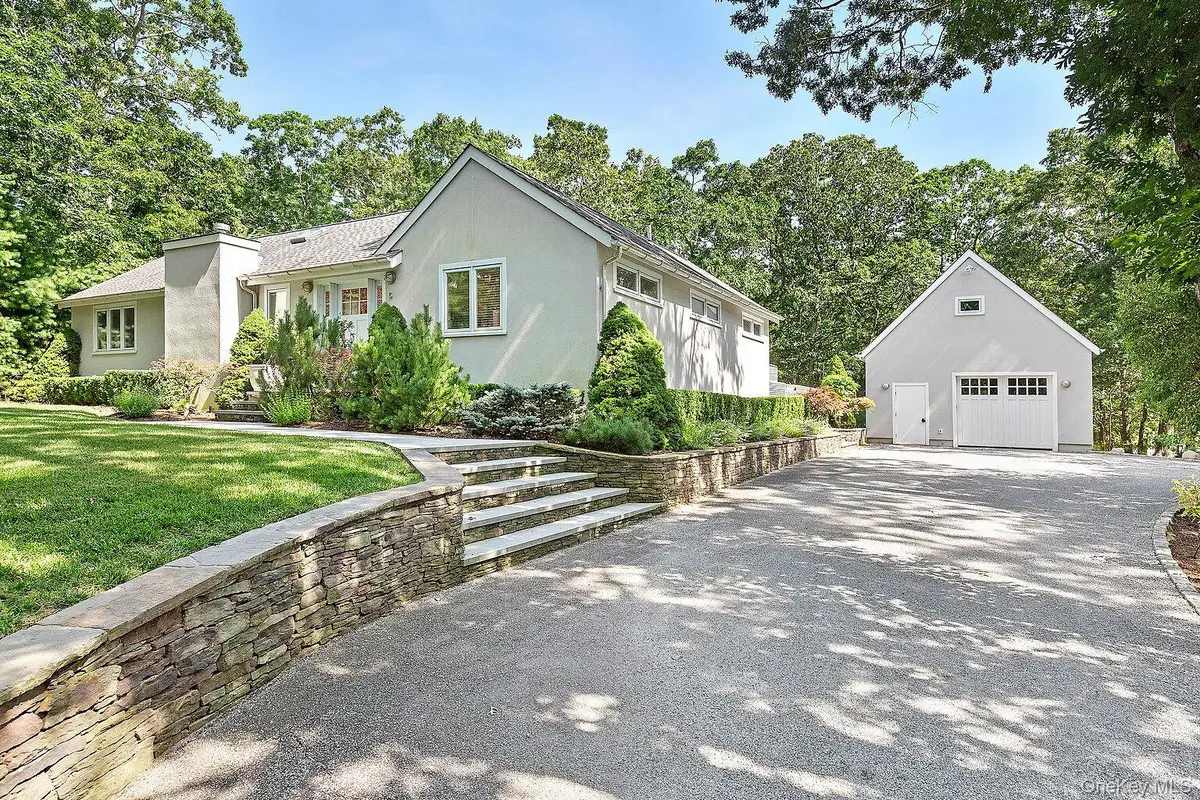 5 Rowman Court, East Hampton, NY 11937 - #1