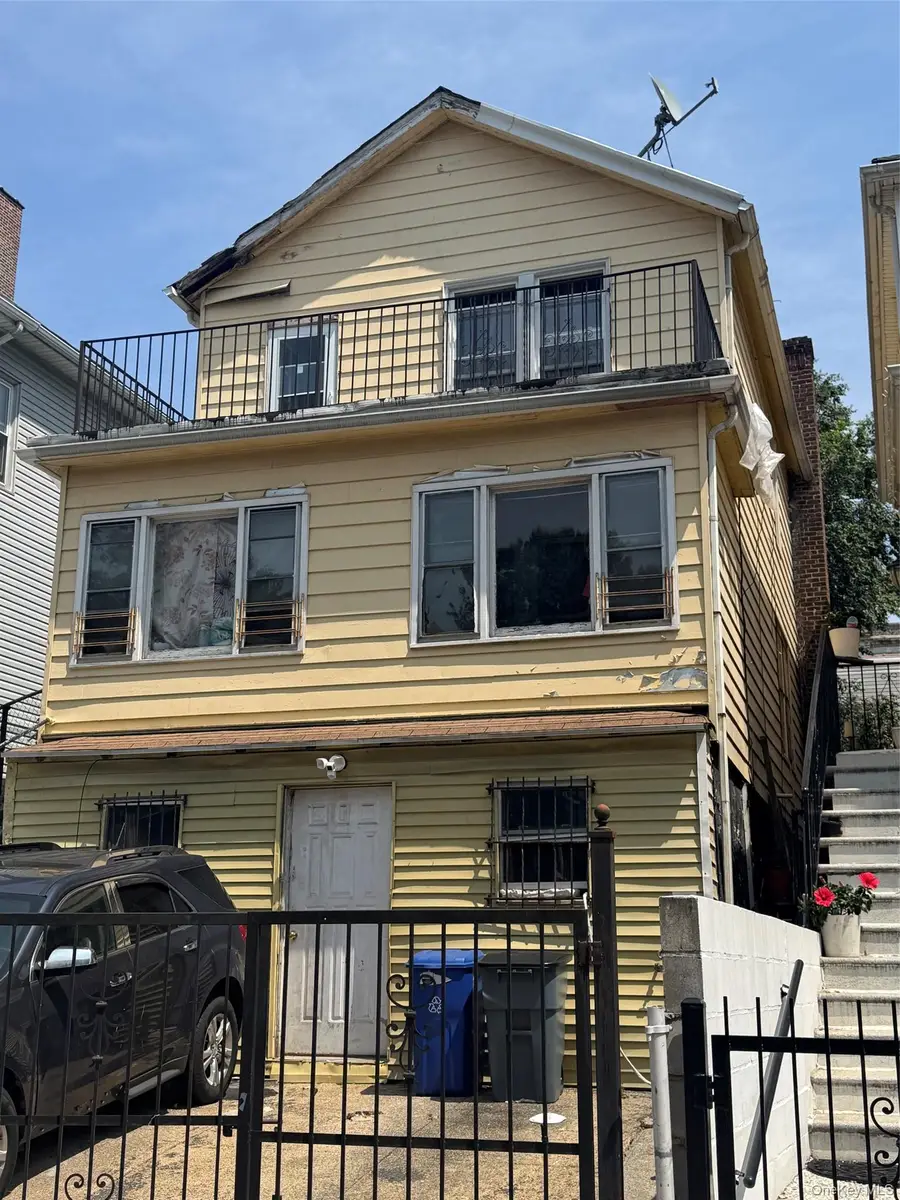 1914 Hennessy Place, Bronx, NY 10453 - #3