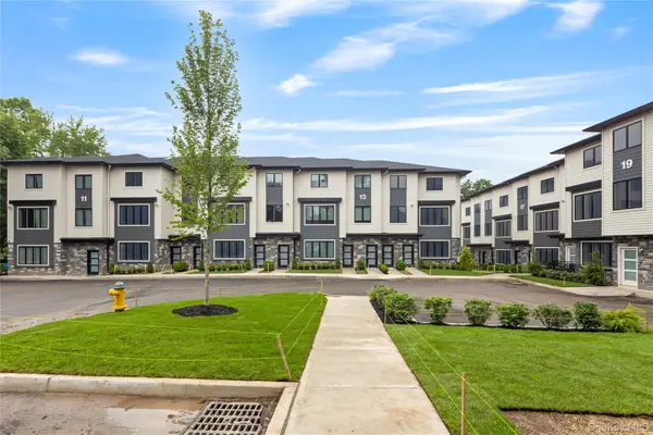 17 Lazer Court #103, Spring Valley, NY 10977