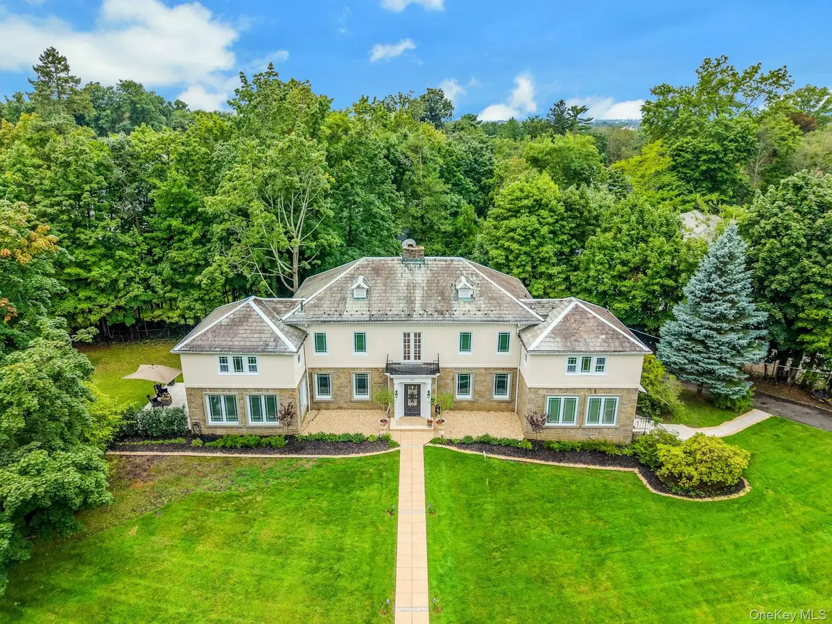 50 Forest Circle, New Rochelle, NY 10804 - #1