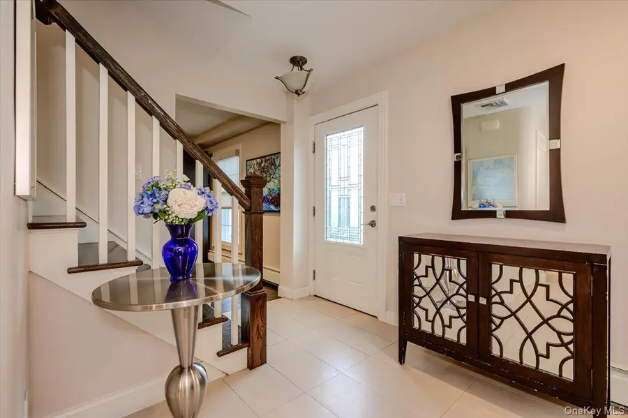 8 Curlew Place, Massapequa, NY 11758 - #2