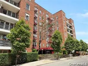 84-70 129 Street #6J, Kew Gardens, NY 11415