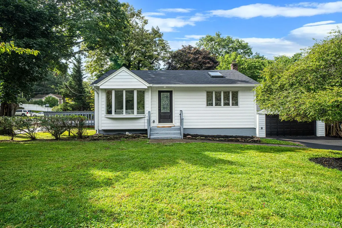 14 Millers Road, Sound Beach, NY 11789 - #1