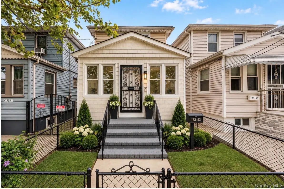 173-43 103 Avenue, Jamaica, NY 11433 - #1
