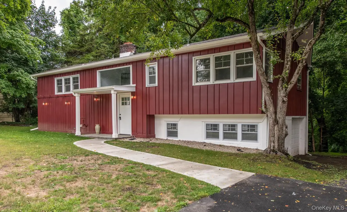 33 Horizon Hill Drive, Poughkeepsie, NY 12603 - #1