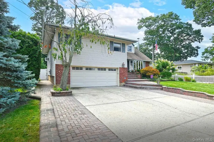 1994 Van Nostrand Avenue, Merrick, NY 11566 - #3