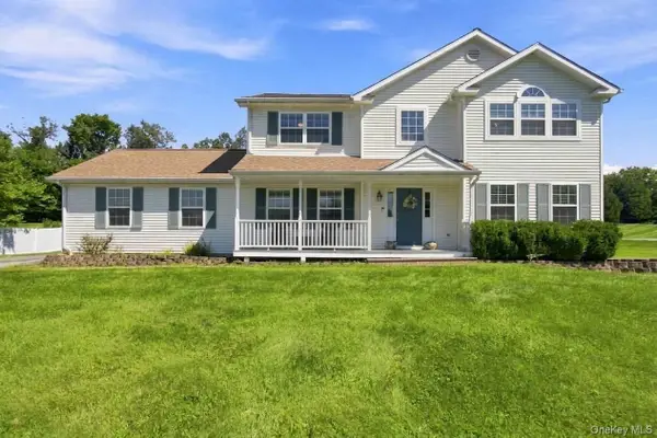 26 Gabriels Path, Poughquag, NY 12570