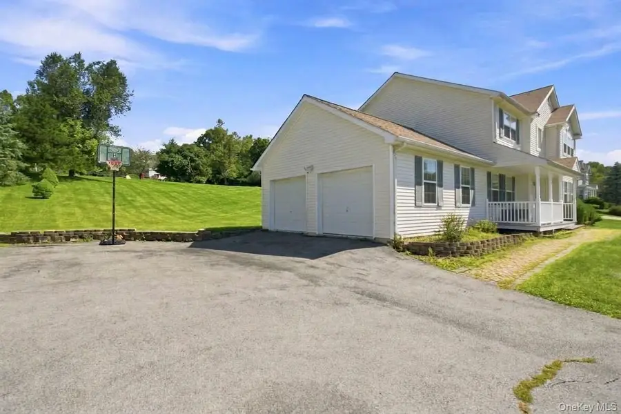 26 Gabriels Path, Poughquag, NY 12570 - #3