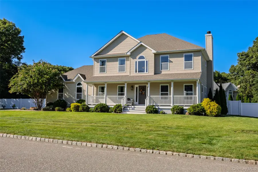 9 Valerie Court, Centereach, NY 11720 - #2