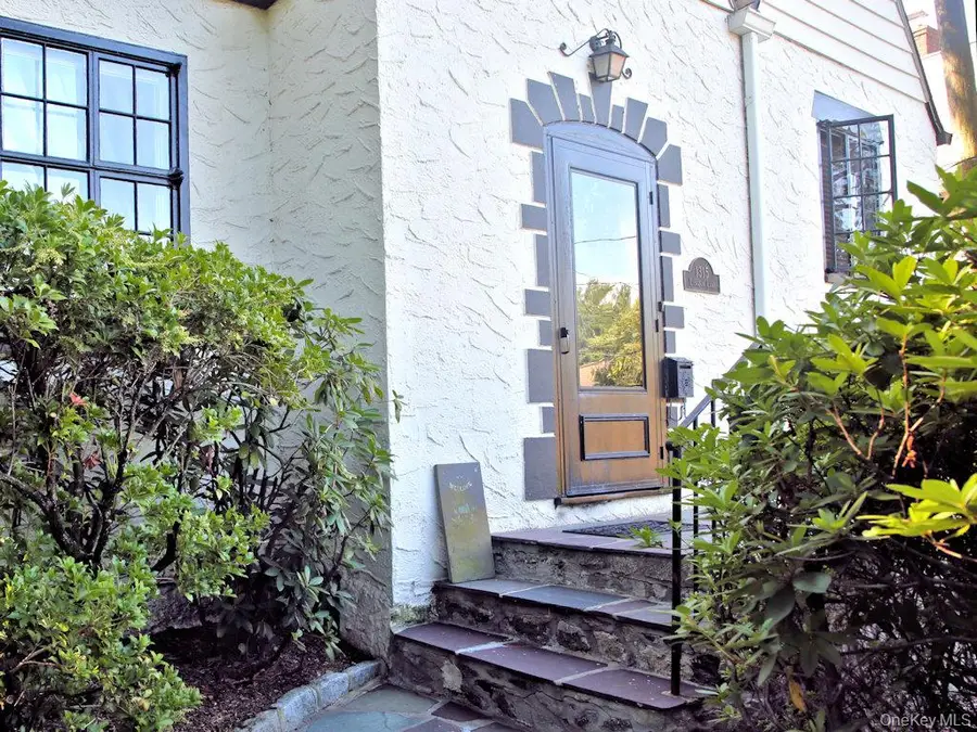 1315 Langdon Lane, Mamaroneck, NY 10543 - #2