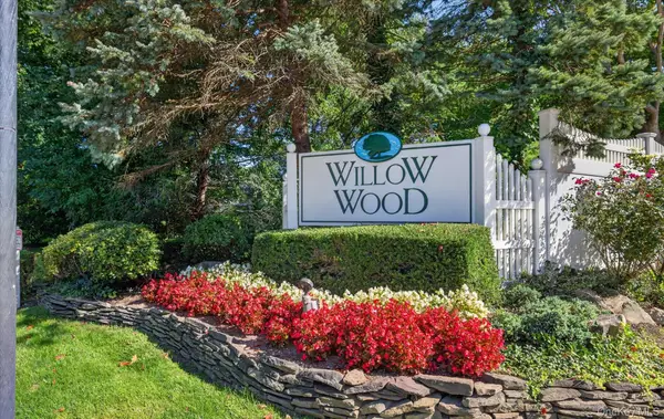 5 Monitor Road, Smithtown, NY 11787
