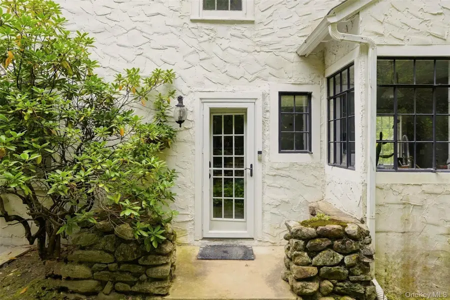 185 Old West Point Road E, Garrison, NY 10524 - #2