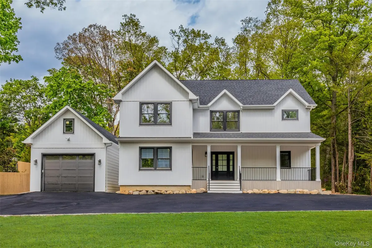 206 Beverly, Huntington Station, NY 11746 - #1