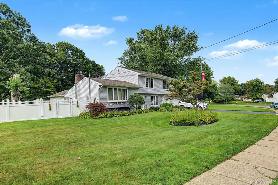 105 Nathan Drive, Bohemia, NY 11716 - #3