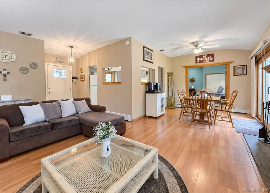 1 Lisa Lane, Port Jefferson Station, NY 11776 - #2
