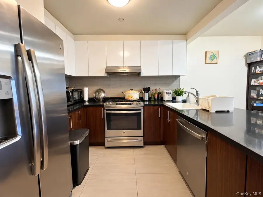 136-46 41st Avenue #2F, Flushing, NY 11355 - #3