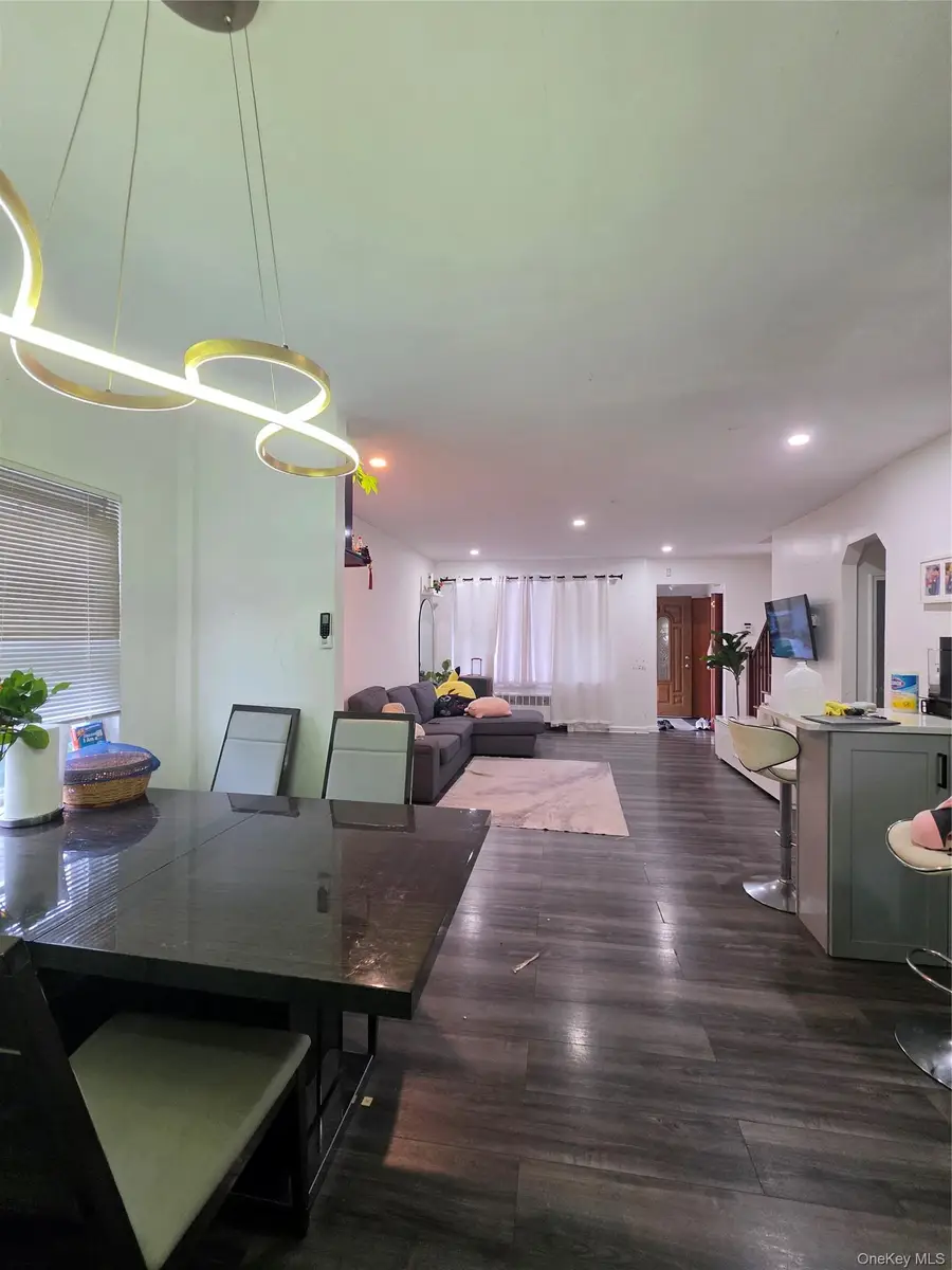 2570 Pearsall Avenue, Bronx, NY 10469 - #3
