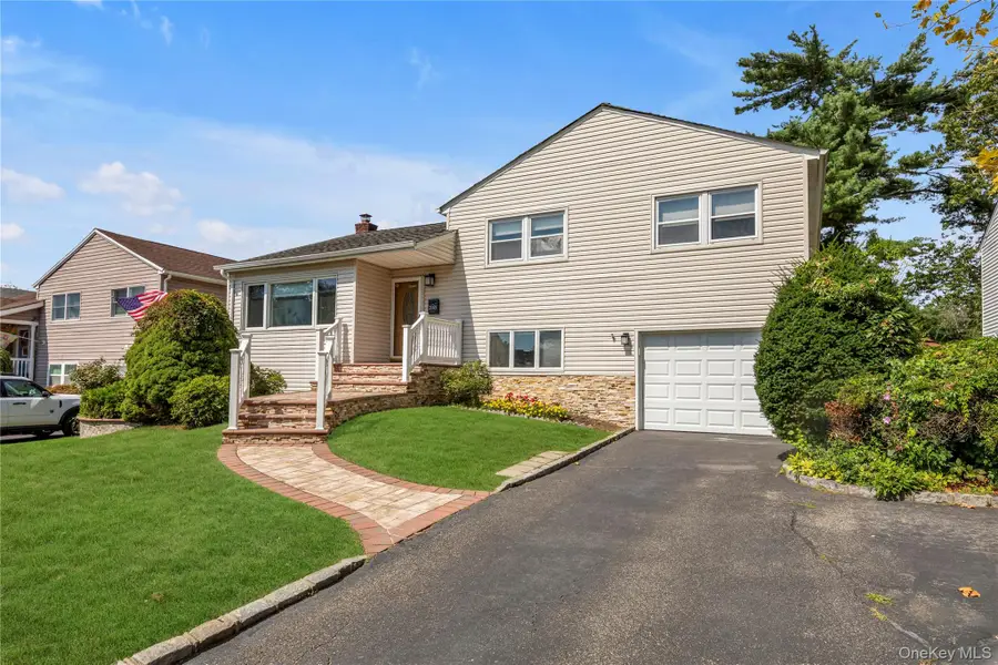 2669 Grayson Drive, East Meadow, NY 11554 - #2