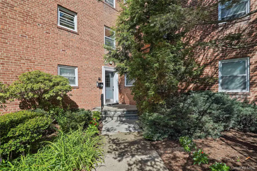 330 S Broadway #D11, Tarrytown, NY 10591 - #2