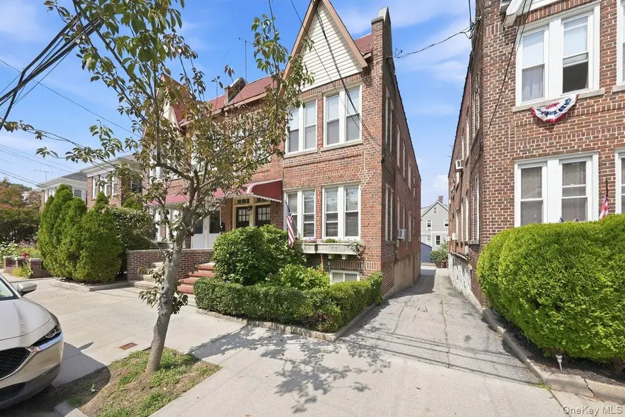 333 E 238th Street, Bronx, NY 10470 - #3