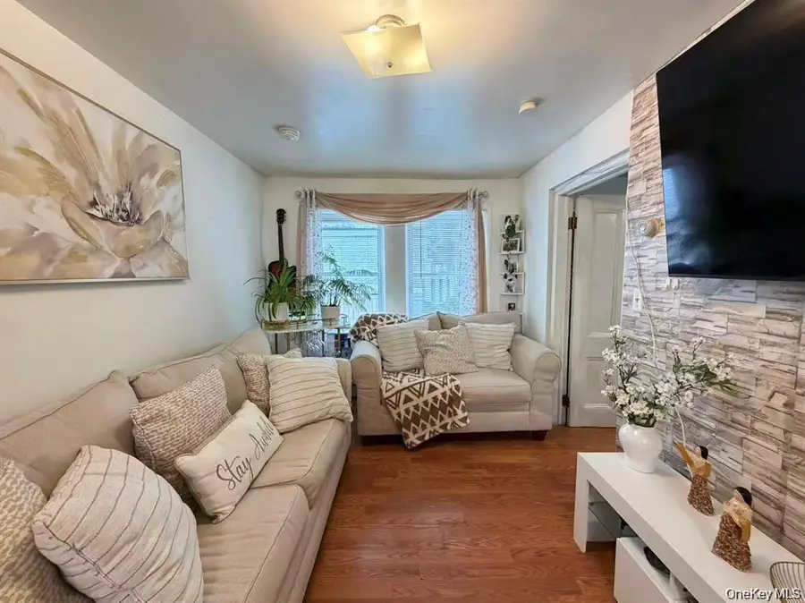 7 Sands Point Road, Port Washington, NY 11050 - #2