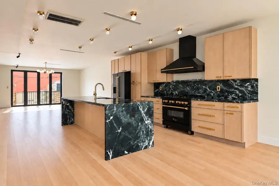 405 Irving Avenue, Brooklyn, NY 11237 - #2