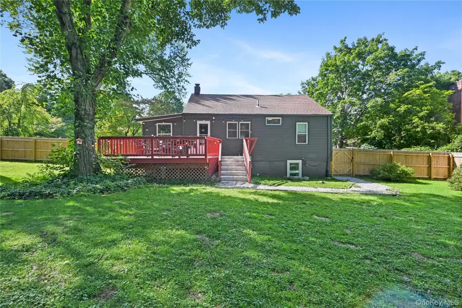 4 Windsor Road, Cortlandt, NY 10520 - #2