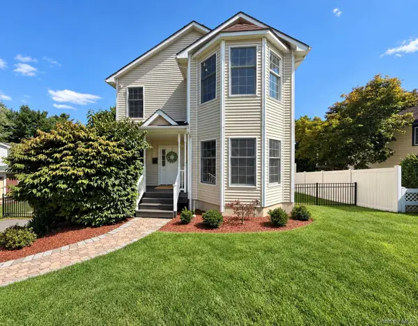 28 Hewitt Street, Garnerville, NY 10923
