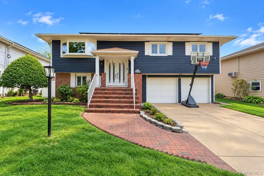 1020 Wood Park Drive, Baldwin, NY 11510 - #2