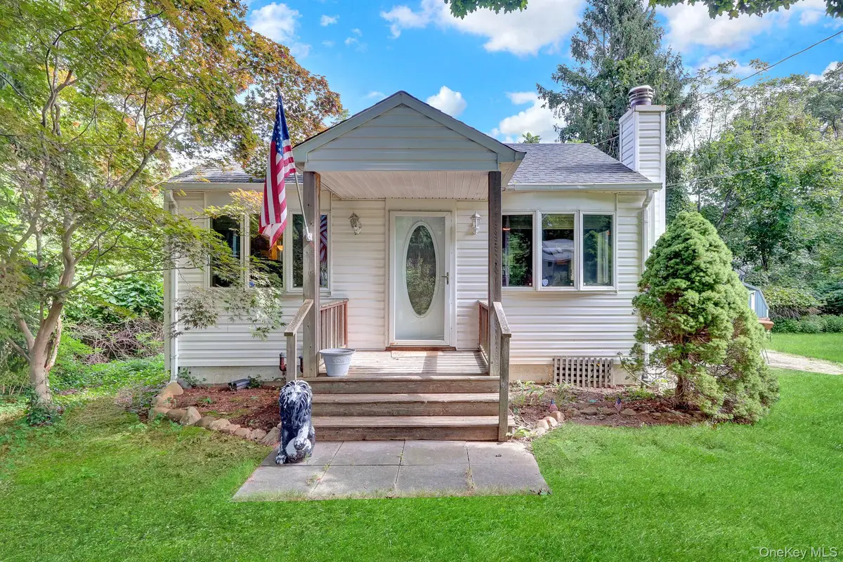 130 Hawthorne Road, Rocky Point, NY 11778 - #1