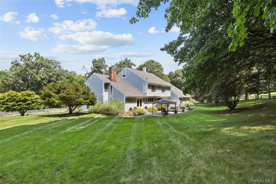 25 Charles Road, Bedford Corners, NY 10549 - #3