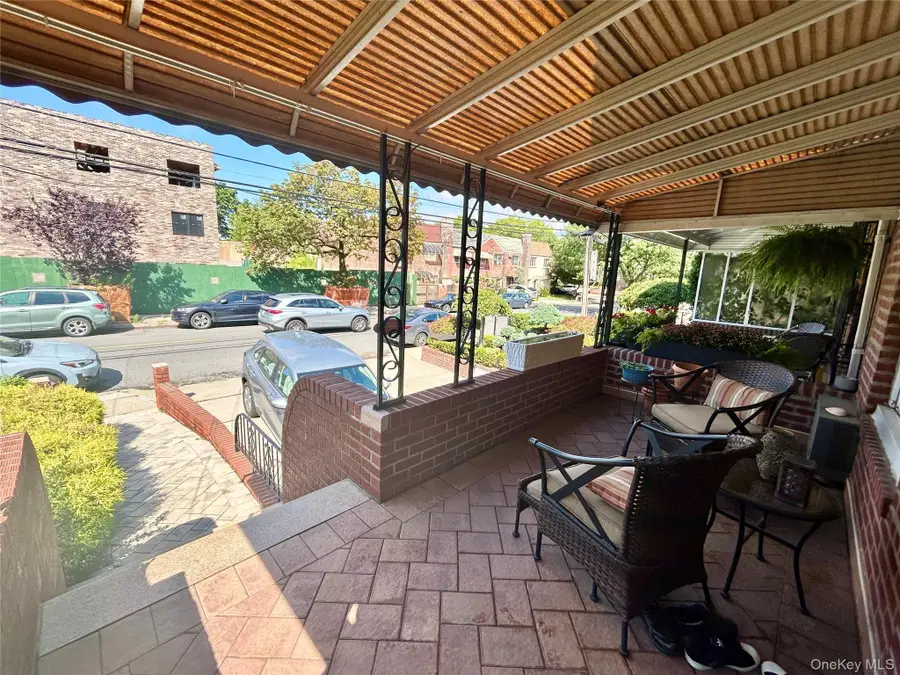 Address Withheld By Seller, Rego Park, NY 11374 - #3