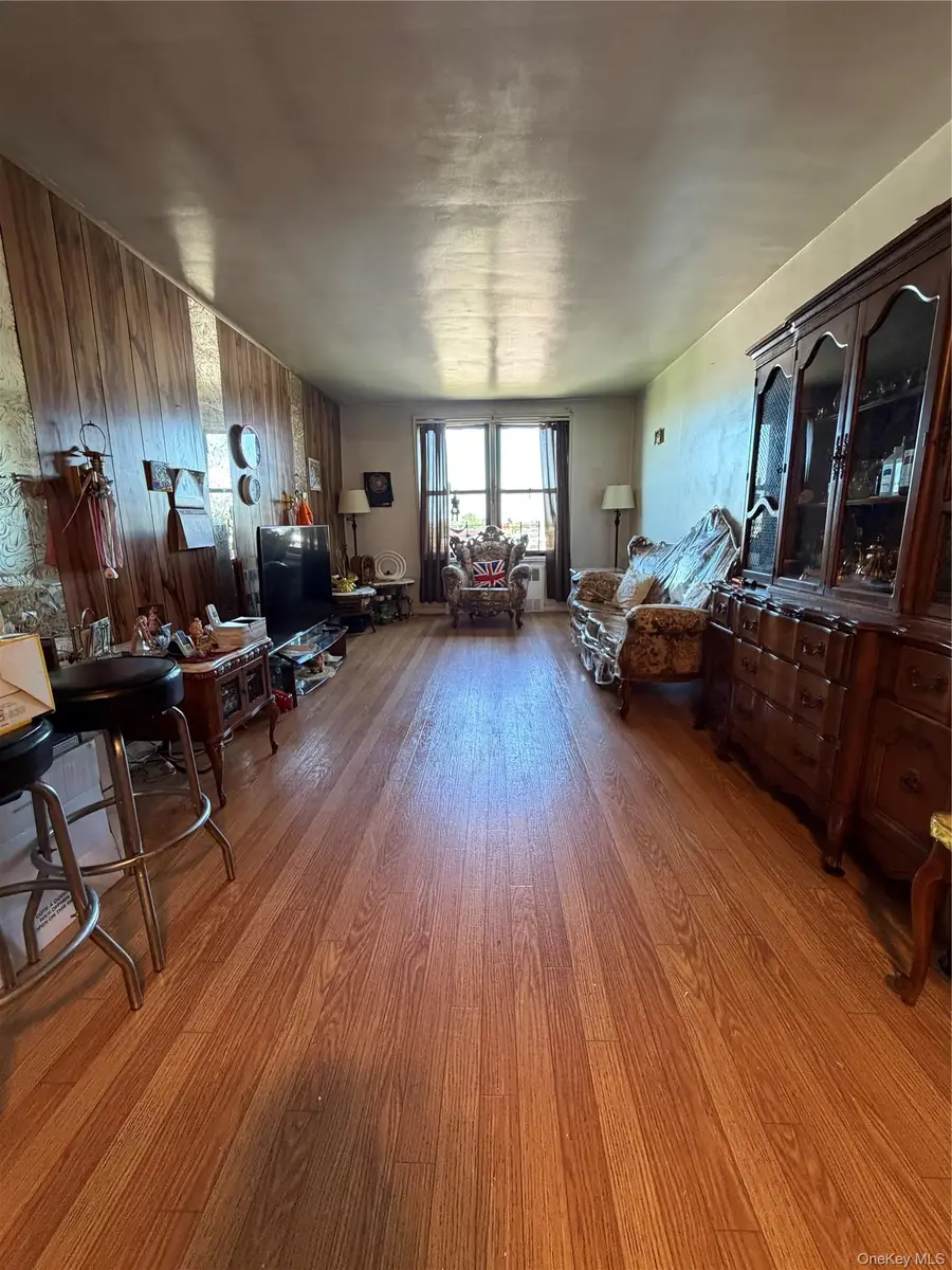 33-04 Junction Blvd #6L, Jackson Heights, NY 11372 - #3