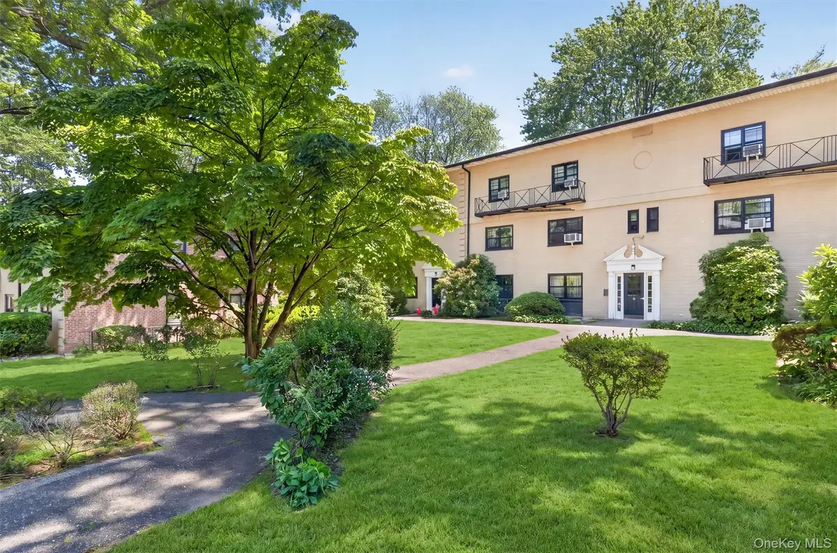 6 Manchester Road #2L, Eastchester, NY 10709 - #1