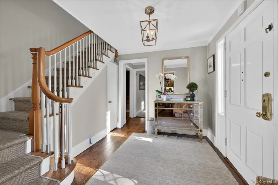21 Weir Lane, Locust Valley, NY 11560 - #3