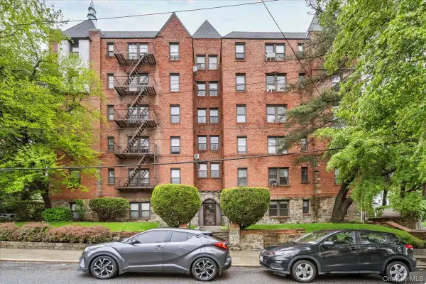 20 William Street #4F, Mount Vernon, NY 10552