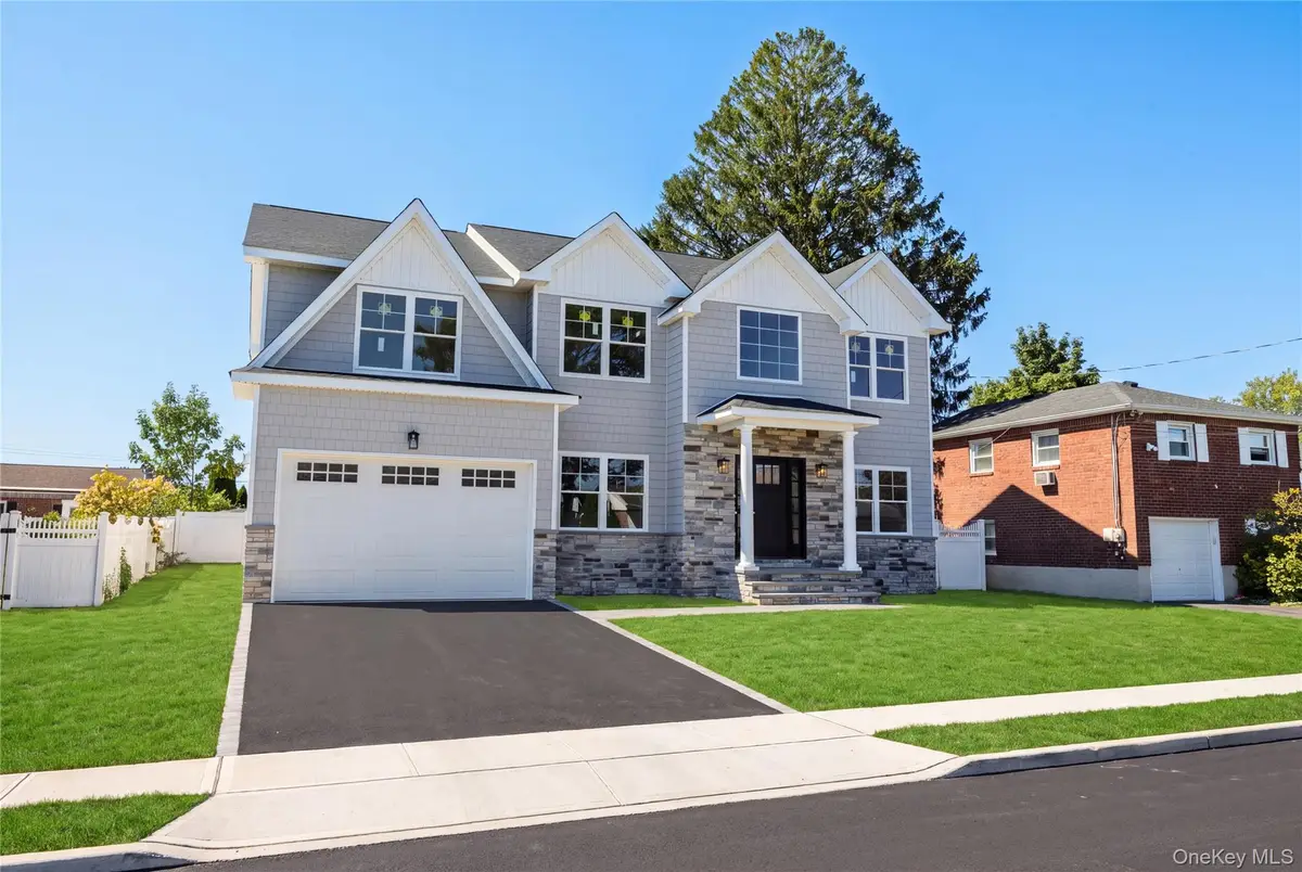 366 Broadway, Massapequa Park, NY 11762 - #1