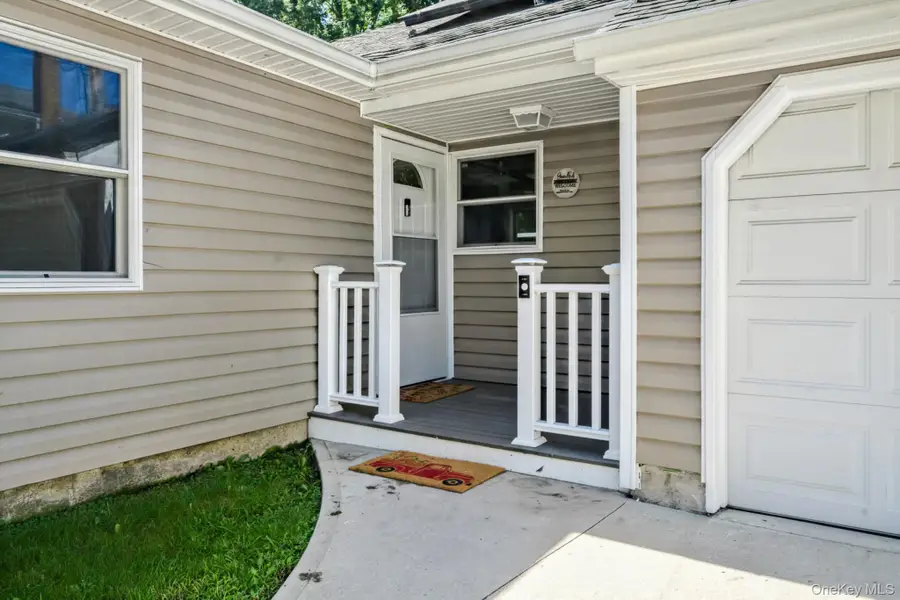 469 Carnation Drive, Shirley, NY 11967 - #3
